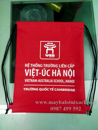 Sản xuất balo dây rút quà tặng trường Việt Úc