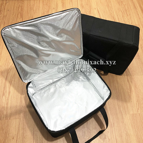 Túi giữ nhiệt giao hàng