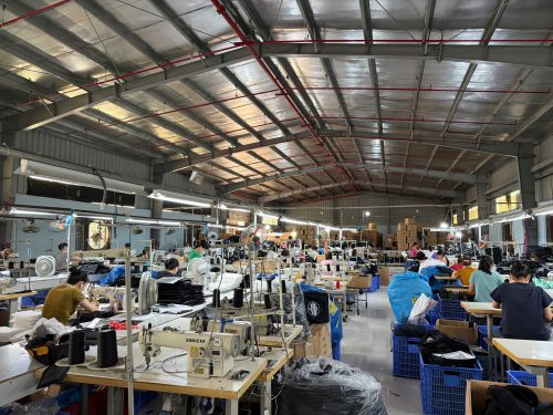 Nhà máy sản xuất balo túi xách