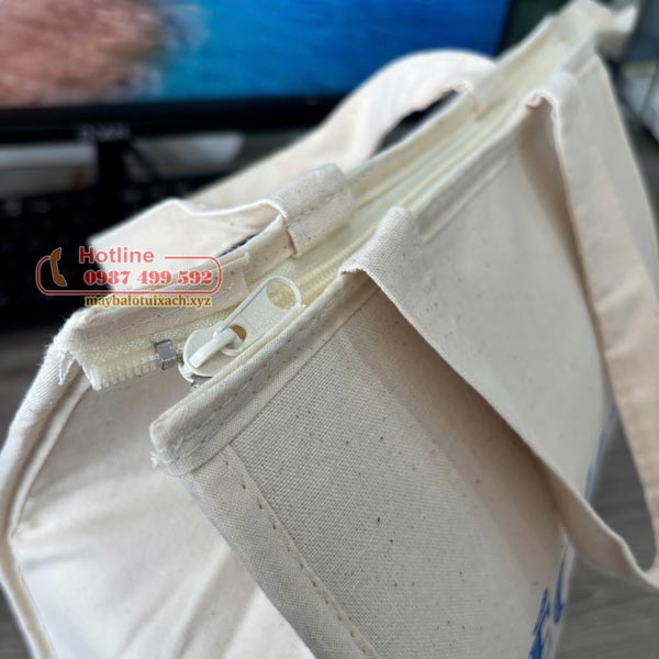 lop-vai-ngoai-tui-giu-nhiet-la-vai-canvas